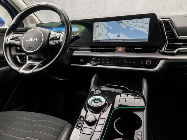 KIA SPORTAGE 1.6 T-GDi Plug-in Hybrid AWD DynamicLine 266Pk Automaat (APPLE CARPLAY, GROOT NAVI, STUUR/STOELVERWARMING, ADAPTIVE CRUISE, LEDER, GETINT GLAS, SPORTSTOELEN, KEYLESS, SFEERVERLICHTING, NIEUWSTAAT)