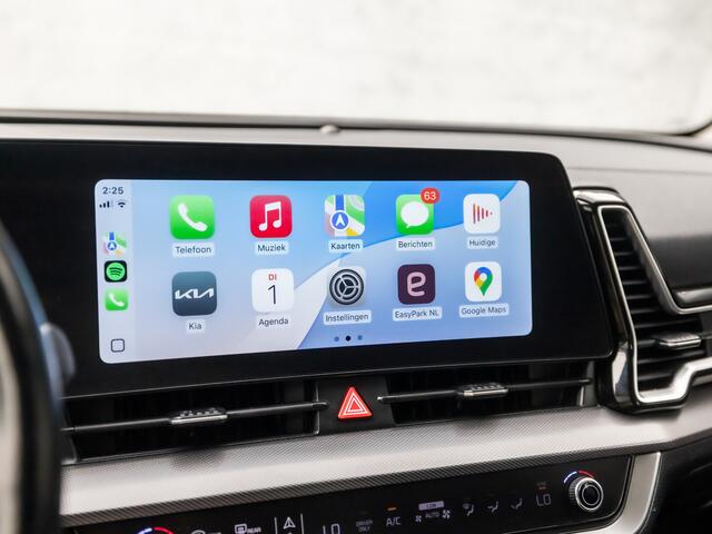 KIA SPORTAGE 1.6 T-GDi Plug-in Hybrid AWD DynamicLine 266Pk Automaat (APPLE CARPLAY, GROOT NAVI, STUUR/STOELVERWARMING, ADAPTIVE CRUISE, LEDER, GETINT GLAS, SPORTSTOELEN, KEYLESS, SFEERVERLICHTING, NIEUWSTAAT)