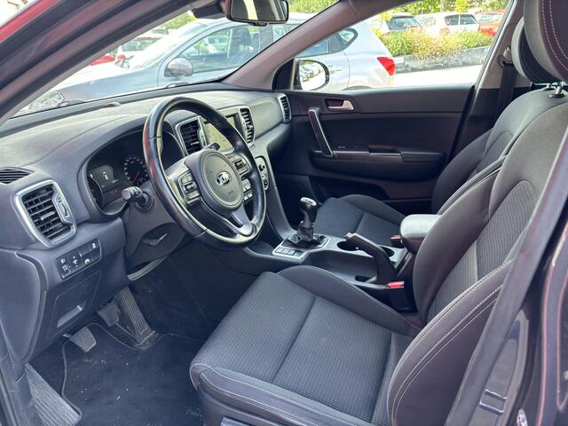 KIA SPORTAGE 1.6 GDI First Edition TREKHAAK / CAMERA / NAVI / CLIMA / PDC / BLUETOOTH / CRUISE / NL-AUTO