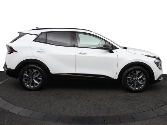 KIA SPORTAGE 1.6 T-GDi Hybrid Dark Edition Navigatie - Stoel/Stuur verwarming - Adaptive Cruise control - Climate Control - Fabrieksgarantie 10-2031