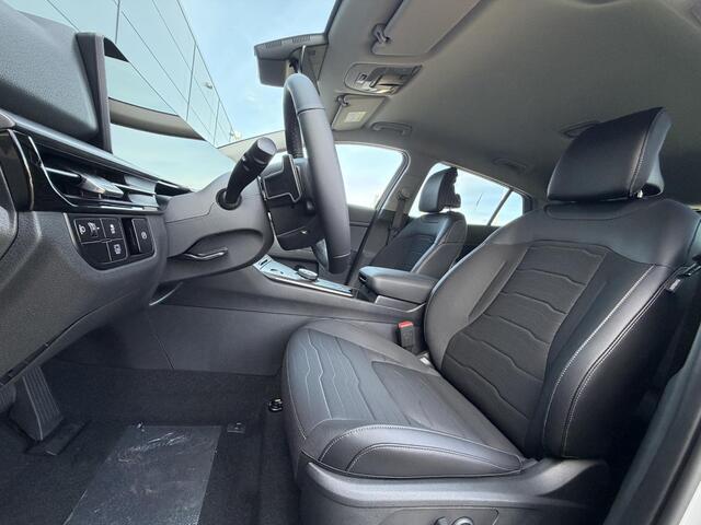 KIA SPORTAGE 1.6 T-GDi Hybrid DynamicLine Snel Leverbaar | Elektrische stoelen | Stoelverwarmin | Camera | Keyless