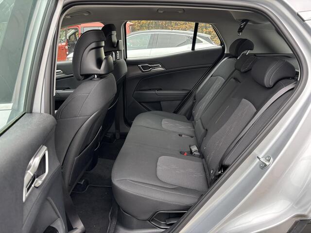 KIA SPORTAGE 1.6 T-GDi Hybrid DynamicLine | Trekhaak | Aanhangwagen geremd 1650kg |