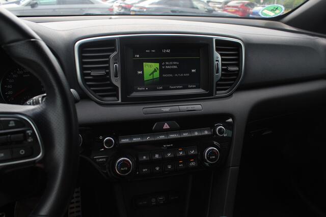 KIA SPORTAGE 1.6 GDI DynamicLine / Camera / Leder / Navigatie / 17'' / Stoelverwarming / DAB / Cruise Control