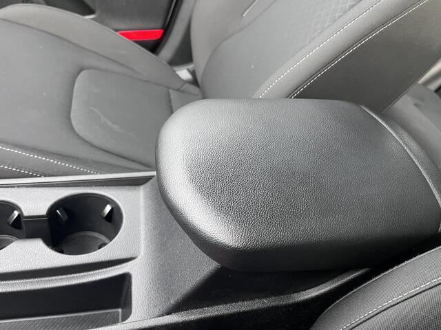 KIA SPORTAGE 1.6 T-GDi MHEV ComfortLine | Trekhaak | Achteruitrijcamera | Climate Control | 1e Eigenaar