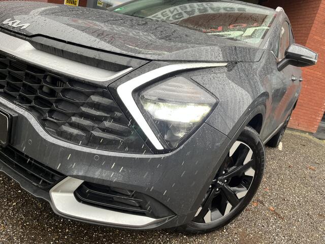 KIA SPORTAGE 1.6 T-GDi Plug-in Hybrid AWD DynamicPlusLine // ADAPT. CRUISE // CAMERA+SENSOREN // NAVI+CARPLAY // STUUR+STOELVERWARMING //