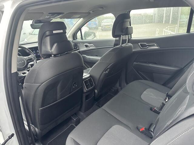 KIA SPORTAGE 1.6 T-GDi MHEV DynamicLine BTW auto, Trekhaak, 1e eigenaar, slechts 17817 KM