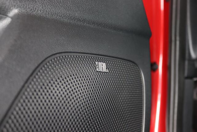 KIA SPORTAGE 1.6 T-GDI 4WD GT-Line PlusLine, Trekhaak, Panoramadak, Stoelventilatie, JBL