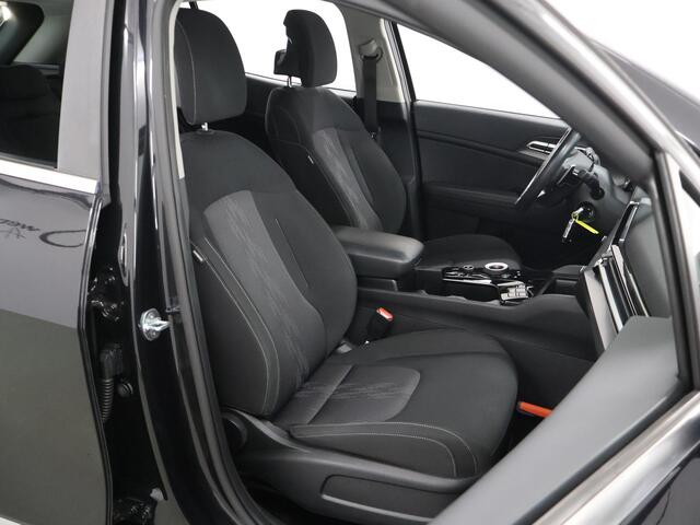 KIA SPORTAGE 1.6 T-GDi Hybrid DynamicLine | Trekhaak | Navigatie | Parkeercamera | Apple Carplay/Android Auto | Climate Control | Cruise Control