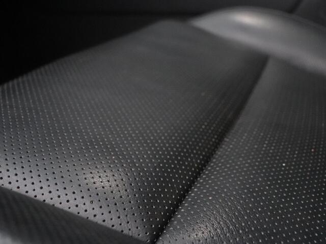 KIA SPORTAGE 1.6 T-GDI Black Edition | LEDER | NAVI | TREKHAAK | STOELVERW | APLE CARPLAY | KEYLESS