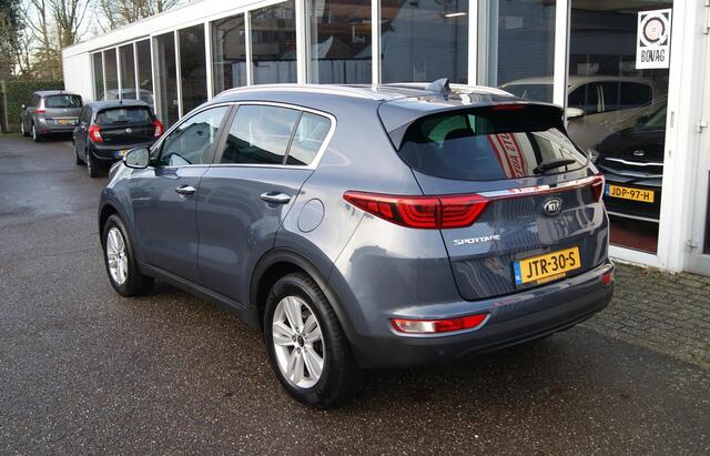 KIA SPORTAGE 1.6 GDI ExecutiveLine Navi,Camera,Leder,Clima,Trekhaak,RIJKLAARPRIJS!!