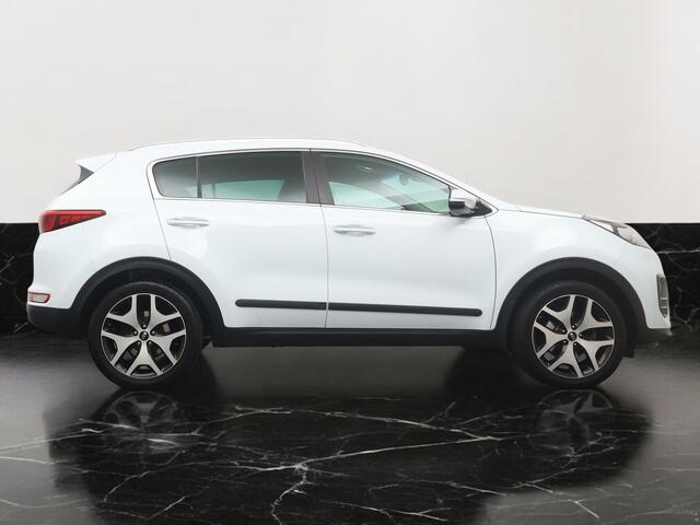 KIA SPORTAGE 1.6 GDI DynamicLine - Navigatie - Camera - Climate control - 19 inch LM velgen - Trekhaak - 12 maanden garantie