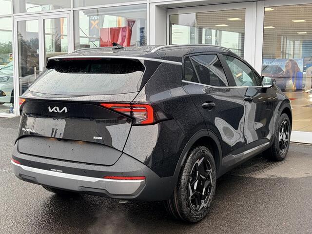 KIA SPORTAGE 1.6 T-GDi Hybrid DynamicLine Rijklaarprijs inclusief Metallic Lak ¤. 42.985,= | Direct Leverbaar!!!Prijs inclusief alle lopende Kia Acties