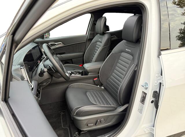 KIA SPORTAGE 1.6 T-GDi Plug-in Hybrid GT-PlusLine I Panoramadak I Leder | Apple Carplay/Android Auto | DAB