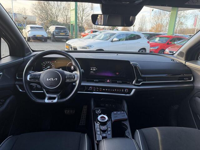 KIA SPORTAGE 1.6 T-GDi Plug-in Hybrid AWD GT-Line AWD | CAMERA | ELEKTRISCH VERSTELBARE STOELEN | STOELVERWARMING | STUURVERWARMING | PANORAMADAK | NAVIGATIE | ALCANTARA INTERIEUR | LED | DODEHOEK DETECTIE | | APPLE CARPLAY / ANDROID AUTO | ADAPTIEVE CRUISECONTROL | 