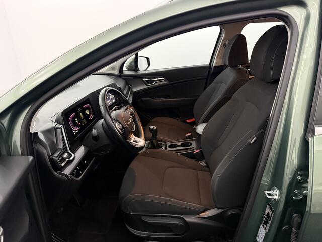 KIA SPORTAGE 1.6 T-GDi MHEV ComfortLine Camera, Apple carplay, Rijstrook correctie, A start stop, Lichtmetalen velgen, 5 jaar garantie