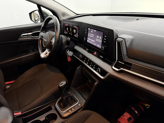 KIA SPORTAGE 1.6 T-GDi MHEV ComfortLine Camera, Apple carplay, Rijstrook correctie, A start stop, Lichtmetalen velgen, 5 jaar garantie