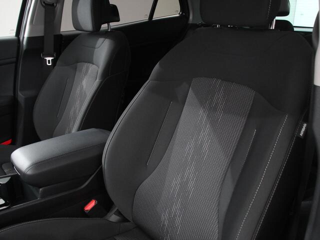 KIA SPORTAGE 1.6 T-GDi 265pk Plug-in Hybrid AWD DynamicLine Navigatie Apple Carplay/Android Auto Climate Canotrol Camera Stoelverwarming