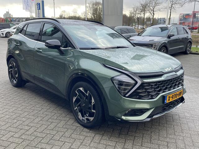 KIA SPORTAGE 1.6 T-GDi Plug-in Hybrid AWD GT-PlusLine // Full Options Trekhaak // All seasonbanden // info Roel 0492-588951 info Roel 0492-588951