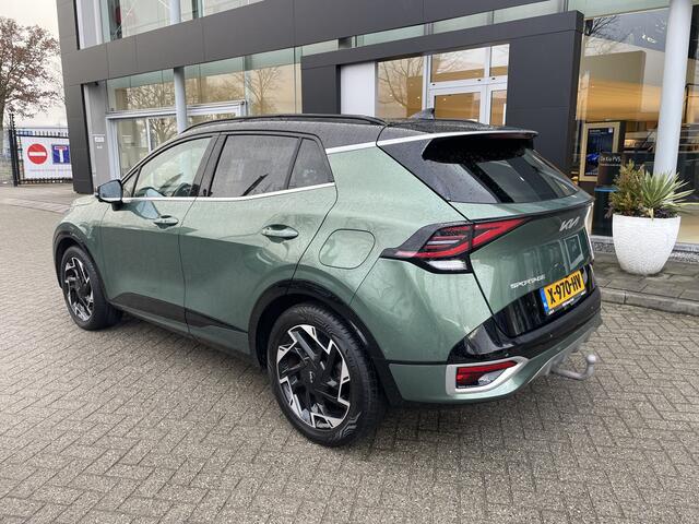 KIA SPORTAGE 1.6 T-GDi Plug-in Hybrid AWD GT-PlusLine // Full Options Trekhaak // All seasonbanden // info Roel 0492-588951 info Roel 0492-588951