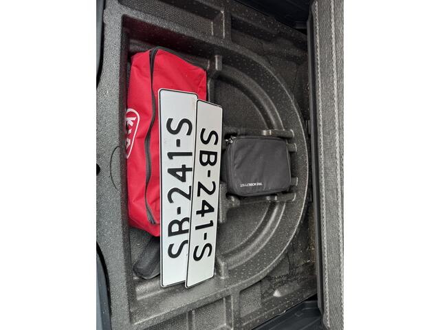 KIA SPORTAGE 1.6 GDI Design Edition Trekhaak | JBL | Stoel&Stuurverw.| Leder | Navi | Camera | 18 inch