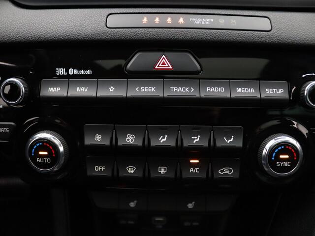 KIA SPORTAGE 1.6 T-GDI Black Edition 177pk JBL | Camera | Parkeersens. v+a | Stoelverw. | Panoramadak