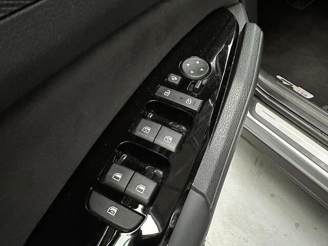 KIA SPORTAGE 1.6 T-GDi Hybrid GT-Line met trekhaak 1650 kilo trekgewicht !