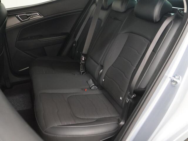KIA SPORTAGE 1.6 T-GDi Plug-in Hybrid AWD DynamicPlusLine | Sidebars | Panoramadak | Matrix LED Koplampen | Stoel/Stuurverwarming | Keyless Go | Elektrisch verstelbare voorstoelen |