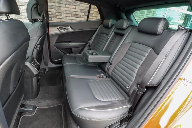 KIA SPORTAGE 1.6 T-GDi Hybrid AWD GT-PlusLine | Trekhaak | Panoramadak | 360°cam | Rijklaarprijs - incl.garantie