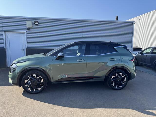 KIA SPORTAGE 1.6 T-GDi Plug-in Hybrid AWD GT-Line Nieuw geregistreerde auto! Schuif-/kanteldak, stoel-& stuurverwarming, parkeersensoren, zeer luxe en sportief! Apple CarPlay/Android Auto