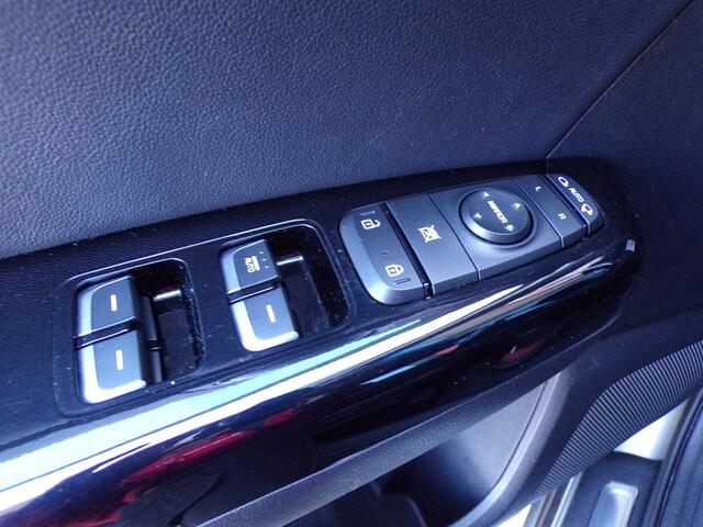 KIA SPORTAGE 1.6 T-GDI GT-Line First Edition Trekhaak Leer NAP Bomvol!!!