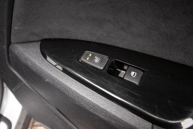 KIA SPORTAGE 1.6 T-GDi Plug-in Hybrid AWD GT-PlusLine - Schuif-/kanteldak | Two-tone | Ad. Cruise | Mem stoel | Dealerond.