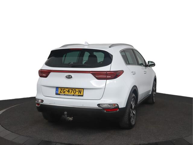 KIA SPORTAGE 1.6 T-GDI 4WD DynamicLine - Rijklaar - Navigatie Full map - trekhaak - - Virena Zekerheidspakket ¤ 895,-