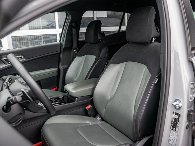 KIA SPORTAGE 1.6 T-GDi Plug-in Hybrid AWD Dark Edition l Stoel Stuur Verwarming l Camera l Navigatie l El. Stoelen