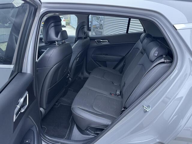 KIA SPORTAGE 1.6 T-GDi Plug-in Hybrid DynamicPlusLine PHEV | Trekhaak | 1210kg Trekgewicht | Panoramadak | Stoel&Stuurverw.