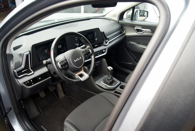 KIA SPORTAGE 1.6 T-GDi MHEV ComfortLine Camera,Cruise,Pdc,Trekhaak,Carplay,RIJKLAARPRIJS!!