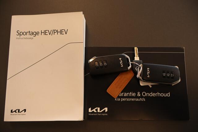 KIA SPORTAGE 1.6 T-GDi Hybrid GT-PlusLine Dealeronderhouden! Orig. NL/Panoramadak/360 Camera/Trekhaak/Best. stoel met geheugen/Adaptive cruise control/Stoel en stuurverwarming/Stoelventilatie/Trekhaak/Sfeerverlichting/Apple carplay