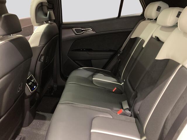 KIA SPORTAGE 1.6 T-GDi Hybrid GT-PlusLine | Panoramaschuifdak | 360 Camera | Harman Kardon | Head-up display | Geventileerde voorstoelen | Dodehoekcamera |