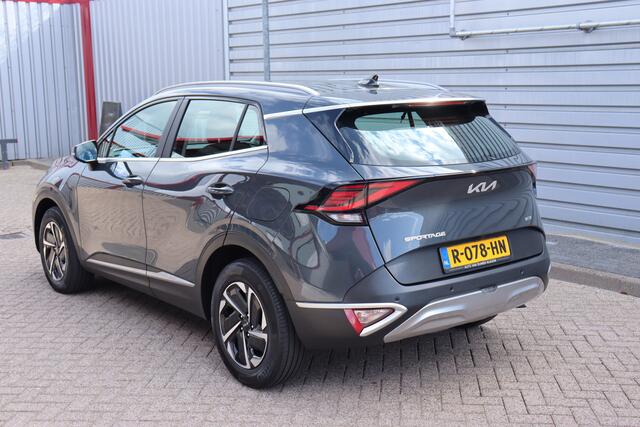 KIA SPORTAGE 1.6 T-GDi Hybrid DynamicLine O.a: ACC, Clima, Cruise, Carplay, Camera, PDC, Etc. All-in prijs!