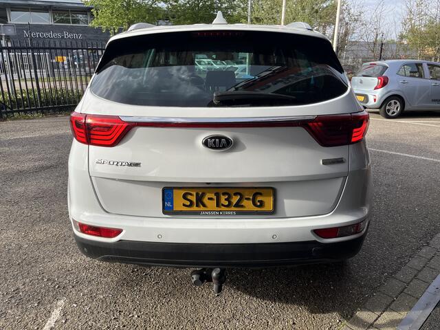KIA SPORTAGE 1.6 GDI Design Edition // LED // JBL AUDIO // KEYLESS // LEDER+ELEK. STOEL // NAVI+CARPLAY // CAMERA // STUUR+STOELVERWARMING //
