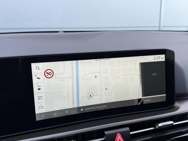 KIA SPORTAGE 1.6 T-GDi Hybrid DynamicPlusLine | Panoramadak | Full LED matrix | Privacy glass | Stuurwielverwarming | Dodehoekassistentie | Stoelverwarming voor en achter |