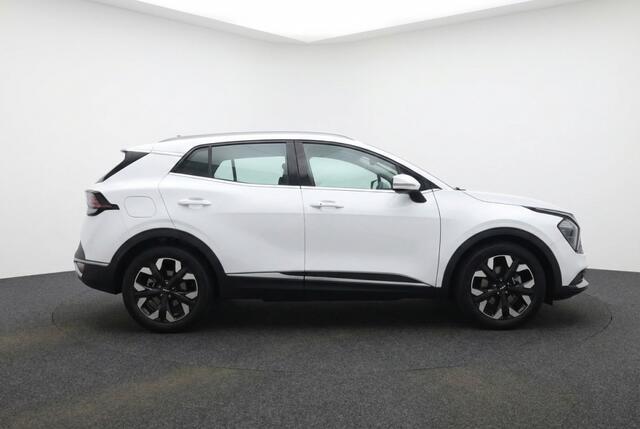 KIA SPORTAGE 1.6 T-GDI Plug-in Hybrid AWD Dynamicline l Camera l Adaptive