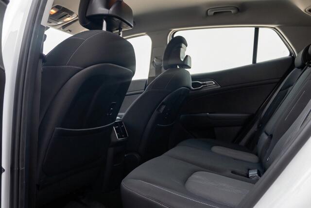 KIA SPORTAGE 1.6 T-GDI Plug-in Hybrid AWD Dynamicline l Camera l Adaptive