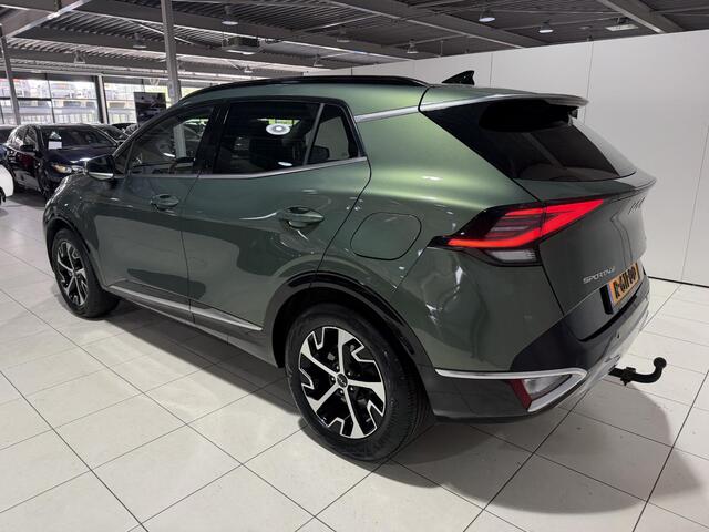 KIA SPORTAGE 1.6 T-GDi Hybrid DynamicPlusLine Trekhaak, Schuif kantel dak, Stoel en Stuur verwarming, Apple Carplay/Android Auto, Navigatie, Camera.