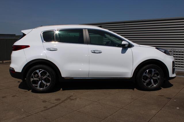 KIA SPORTAGE 1.6 T-GDI DynamicPlusLine 180 PK/ 22.000KM / Leder / Schuifdak / Trekhaak/ Nieuwstaat Auto