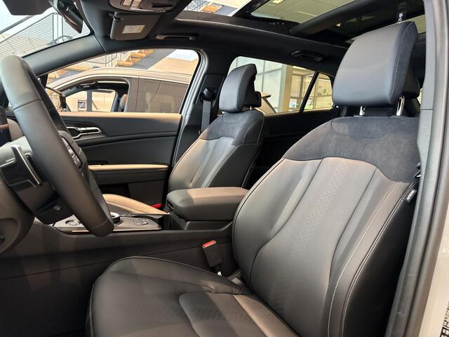 KIA SPORTAGE 1.6 T-GDi Hybrid Black Edition Advanced | Nu met ¤3.000,- inruilpremie | Informeer naar de beschikbaarheid |