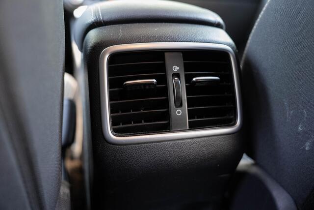 KIA SPORTAGE 1.6 T-GDI Black Edition | Navigatie | Carplay | Camera | Clima