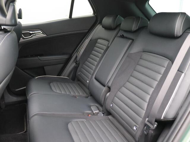 KIA SPORTAGE 1.6 T-GDi Plug-in Hybrid AWD GT-PlusLine 265PK Panoramadak, Trekhaak, Keyless, Side Assist, Elektr. Achterklep, Stuur-Stoelverwarming, Matrix LED-Koplampen, 19" LM Velgen