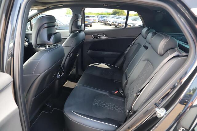 KIA SPORTAGE 1.6 T-GDi Hybrid GT-Line NAP Trekhaak Panoramadak Half Leder Navigatie Carplay Android Achteruitrijcamera Adaptive Cruise All-Season Banden