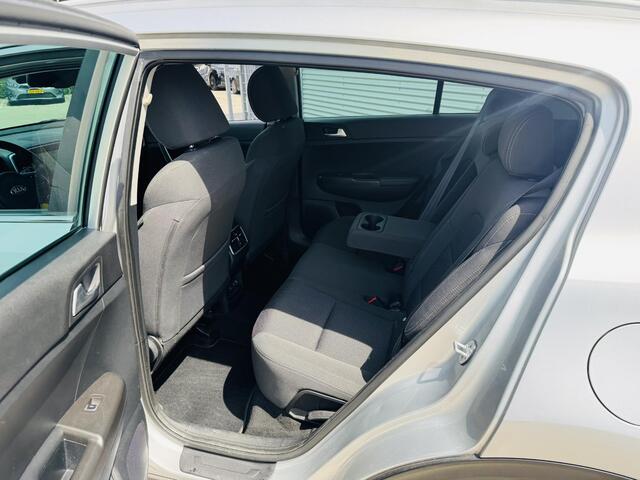 KIA SPORTAGE 1.6 GDI DynamicLine Trekhaak | Onderhouden door ons | Navi | DAB+