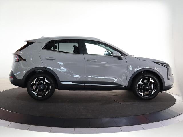 KIA SPORTAGE 1.6 T-GDi Hybrid DynamicLine | Achteruitrijcamera | Privacy glass | Stuurwielverwarming | Elektrisch verstelbare voorstoelen | Stoelverwarming voor en achter |